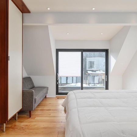 New Modern 1400 Sq Ft Coach House Near Everything Toronto Exteriér fotografie