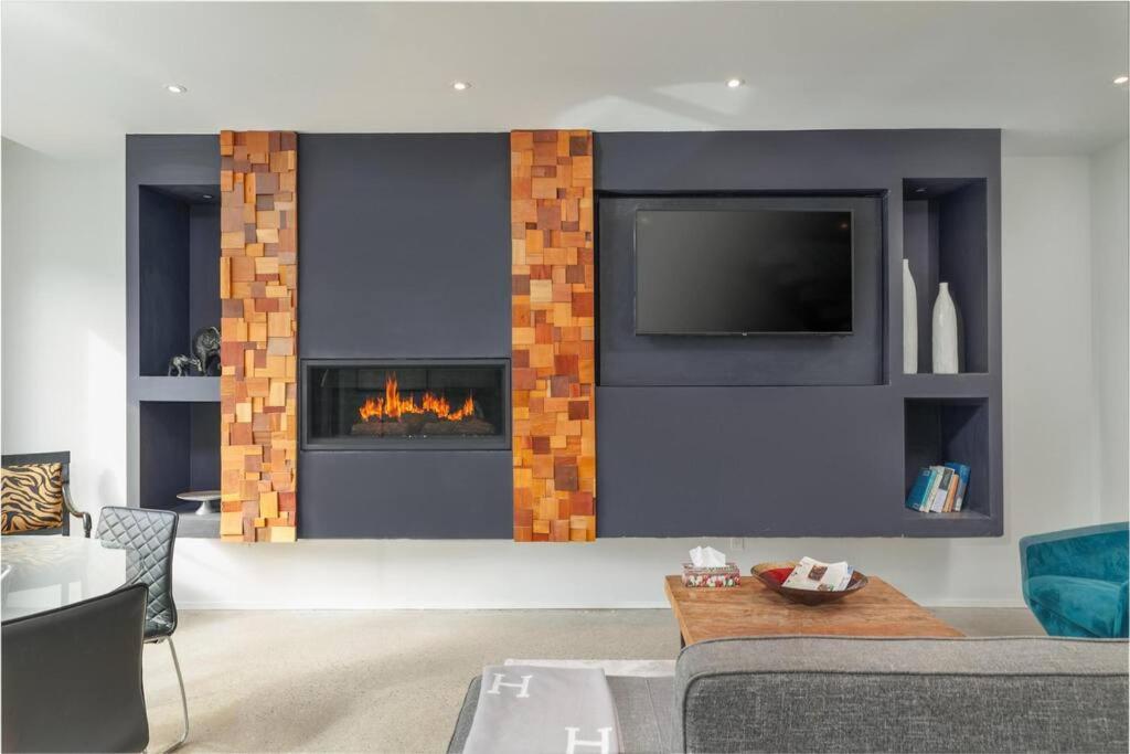 New Modern 1400 Sq Ft Coach House Near Everything Toronto Exteriér fotografie
