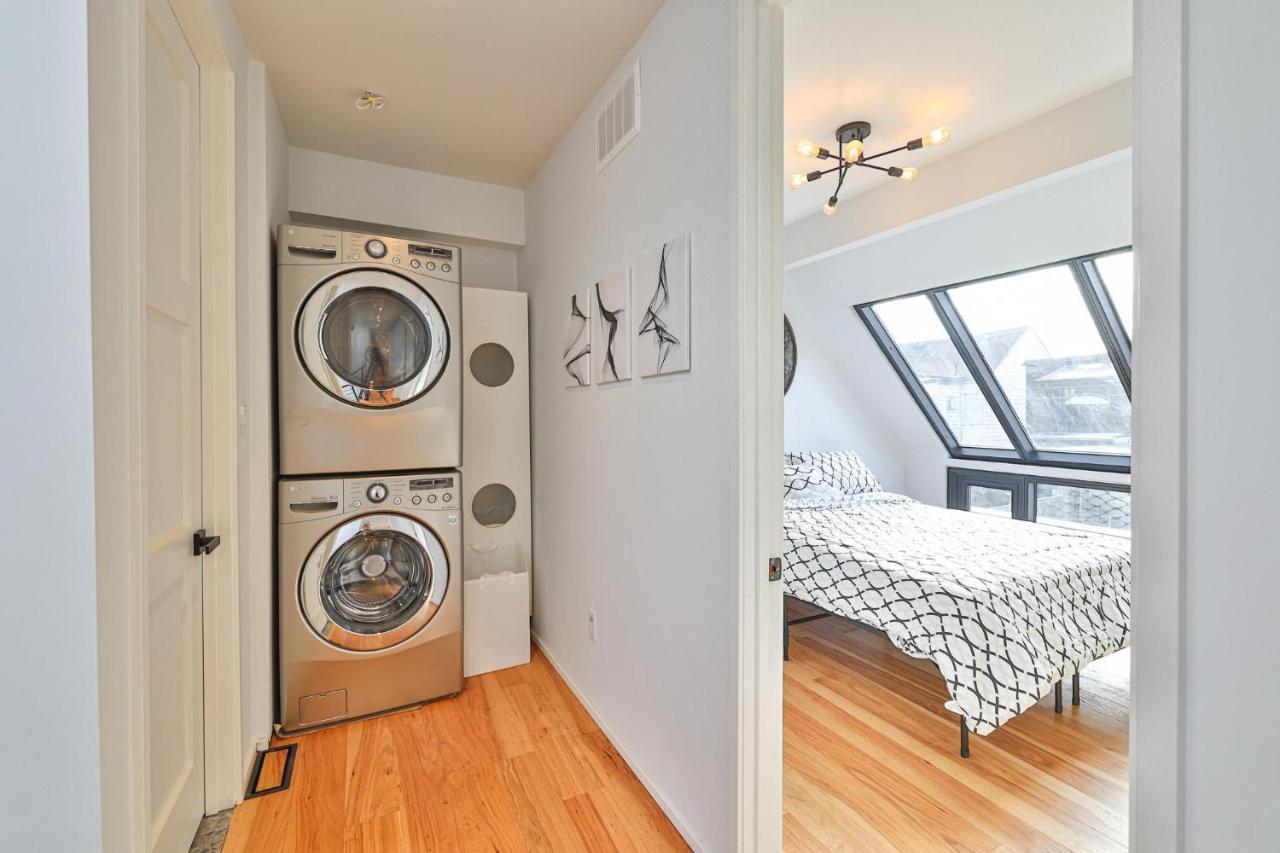 New Modern 1400 Sq Ft Coach House Near Everything Toronto Exteriér fotografie